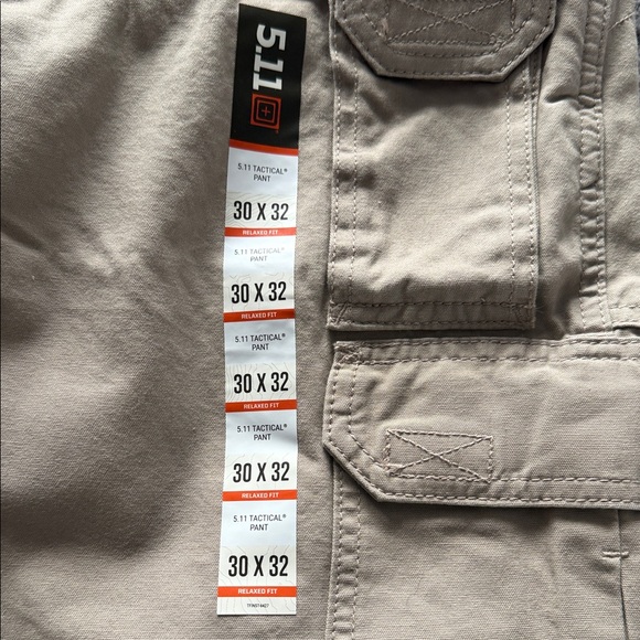 NWT 5.11 Tactical Men's sz 30 x 32 Khaki Cargo Relaxed Fit Pants - Picture 3 of 9